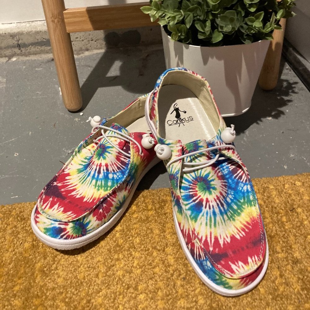 Kayak Tie Dye Shoes